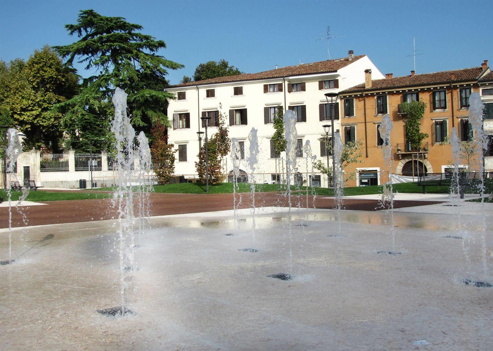 Residenza Cuordiverona Bagian luar foto